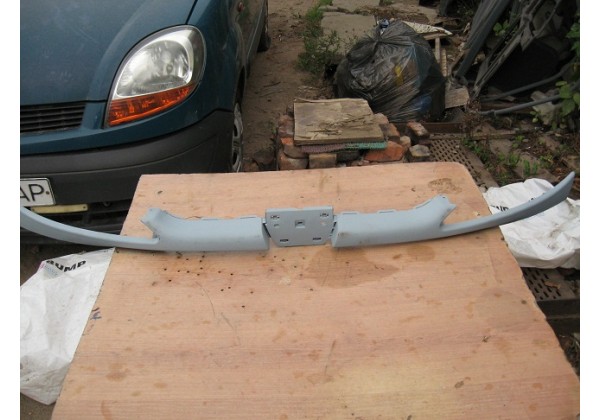 Решітка радіатора зовнішня (реснічка) Peugeot 206, 98-08